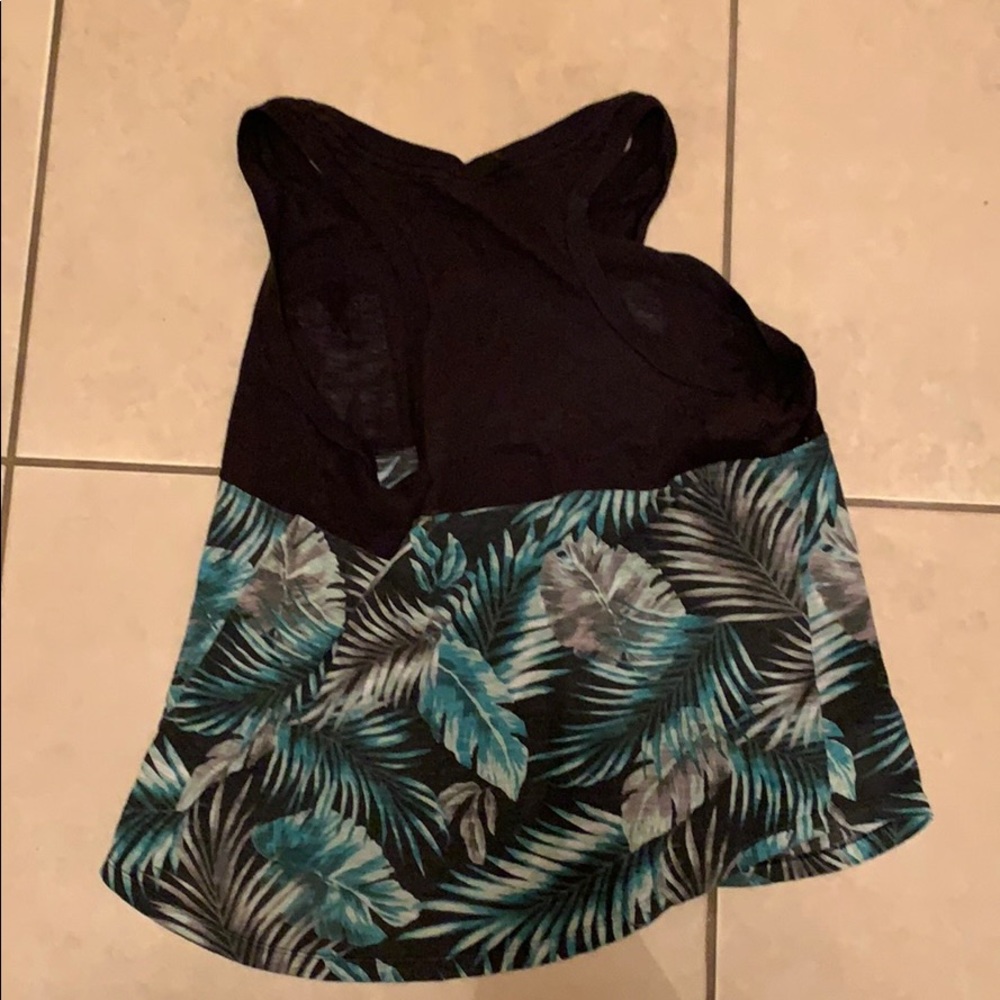 Tank top - Picture 2 of 2